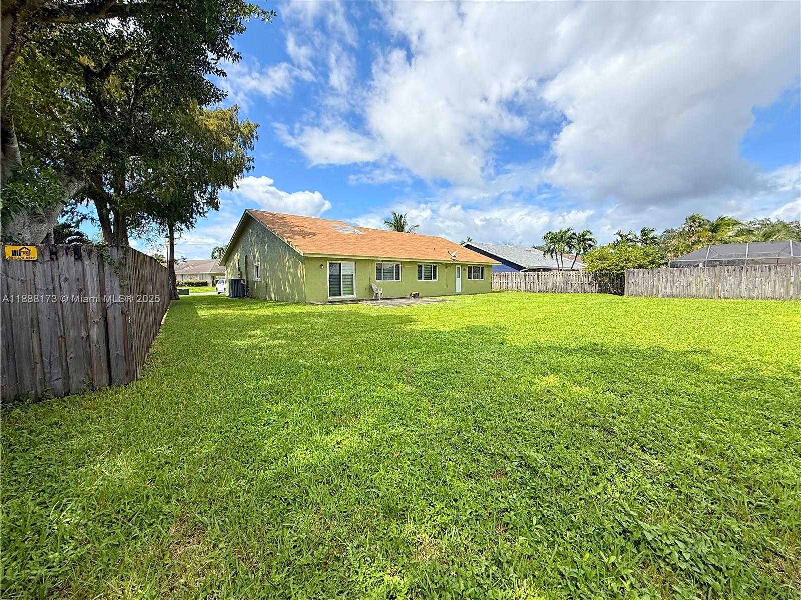 Small Image of 7952 NORTH WEST 51ST CT, Lauderhill Number 22