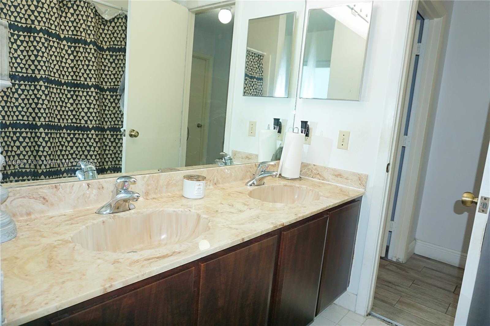 Small Image of 7952 NORTH WEST 51ST CT, Lauderhill Number 8