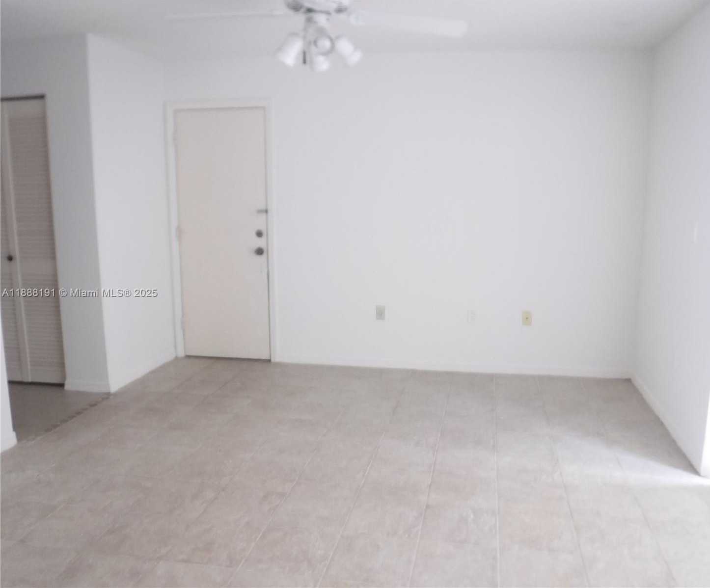 Small Image of 10889 SOUTH WEST 149TH PL, Miami Number 17