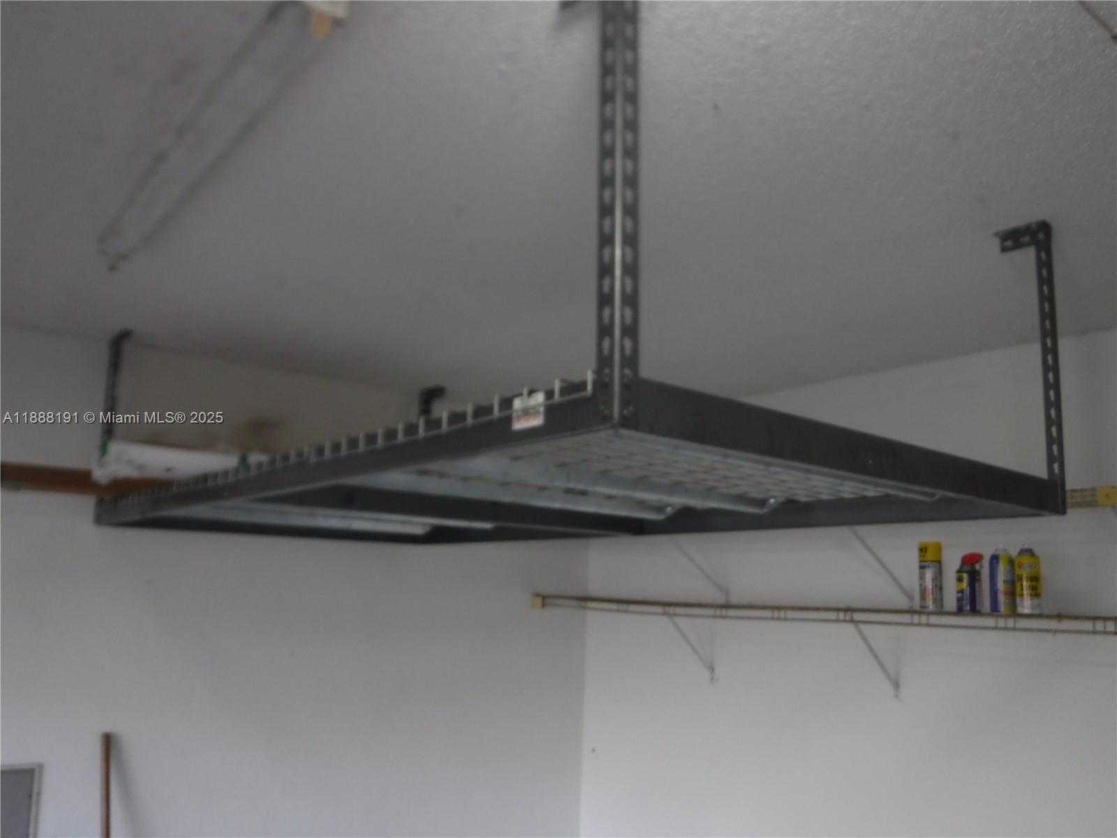 Small Image of 10889 SOUTH WEST 149TH PL, Miami Number 21