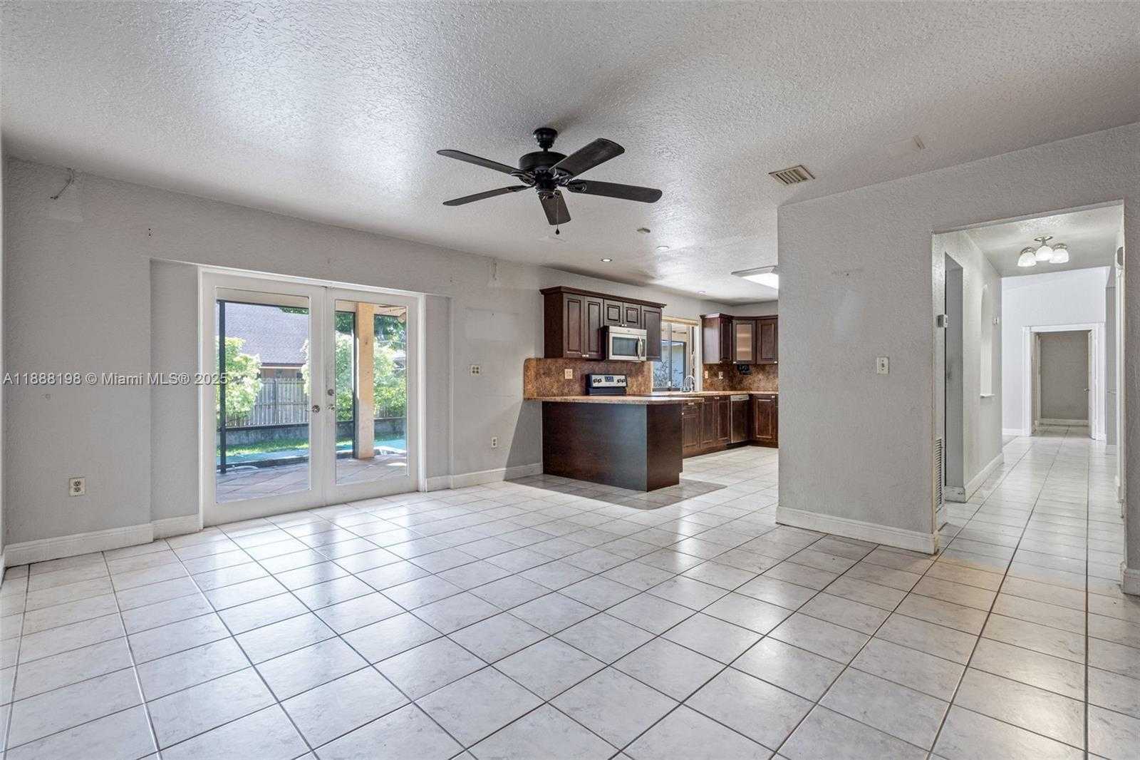 Small Image of 17900 SOUTH WEST 83RD AVE, Palmetto Bay Number 17