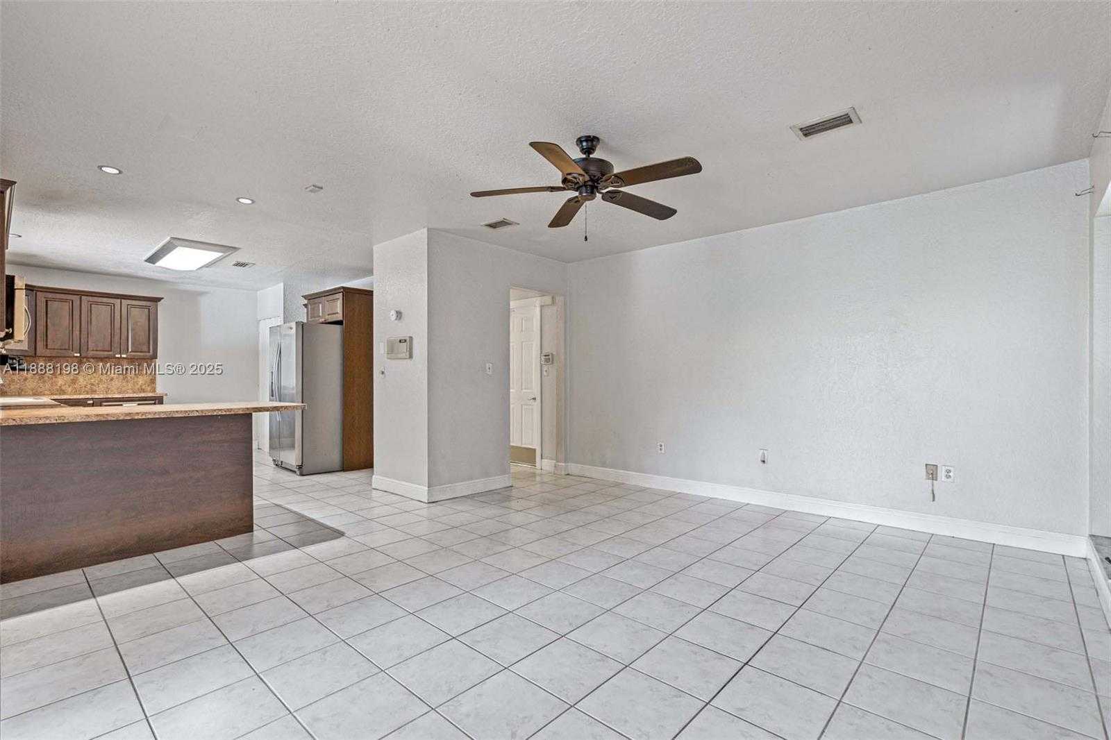 Small Image of 17900 SOUTH WEST 83RD AVE, Palmetto Bay Number 19