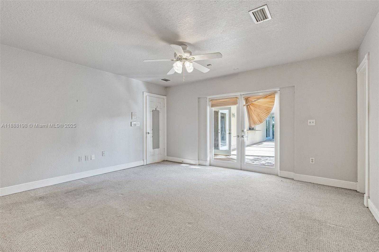 Small Image of 17900 SOUTH WEST 83RD AVE, Palmetto Bay Number 42