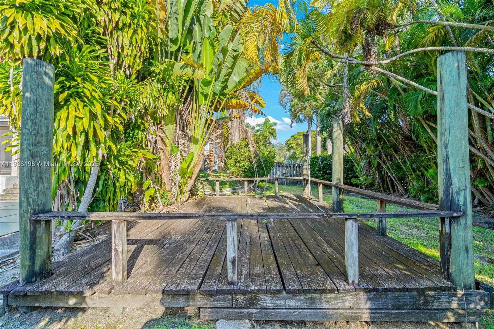 Small Image of 17900 SOUTH WEST 83RD AVE, Palmetto Bay Number 56