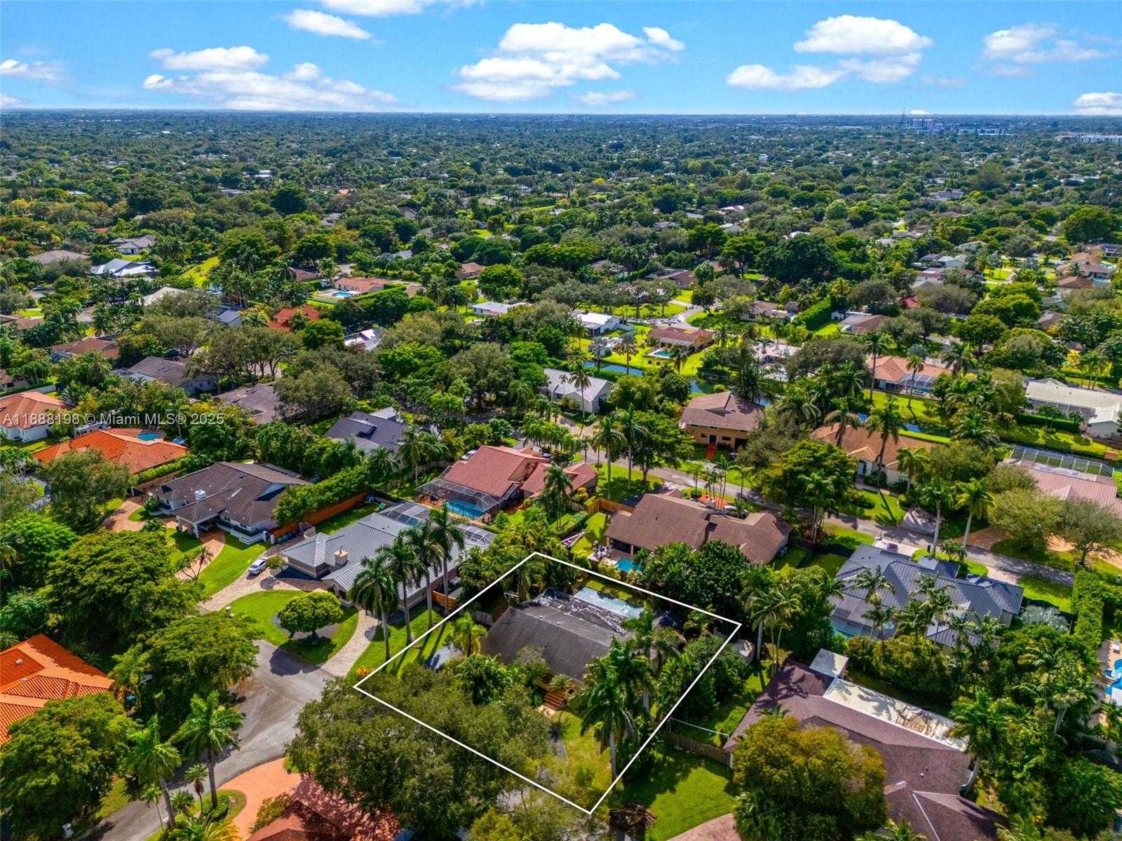 Small Image of 17900 SOUTH WEST 83RD AVE, Palmetto Bay Number 64
