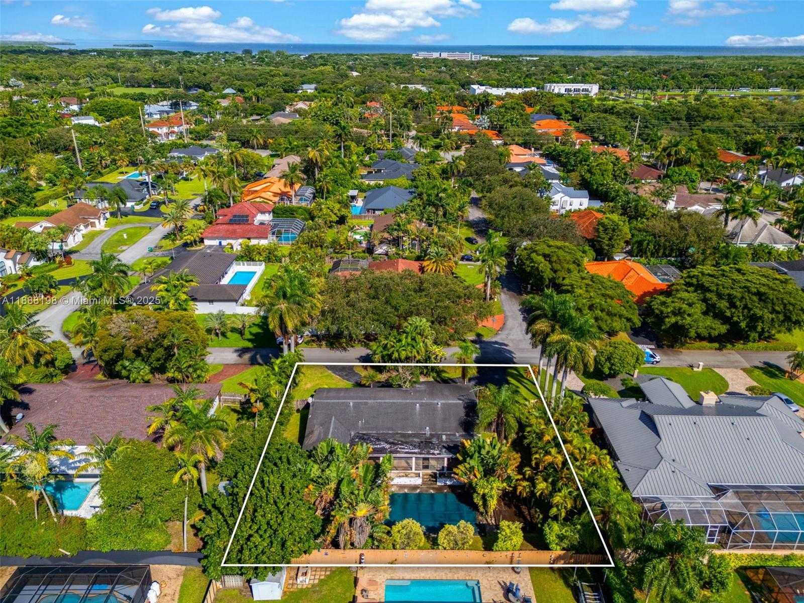 Small Image of 17900 SOUTH WEST 83RD AVE, Palmetto Bay Number 65