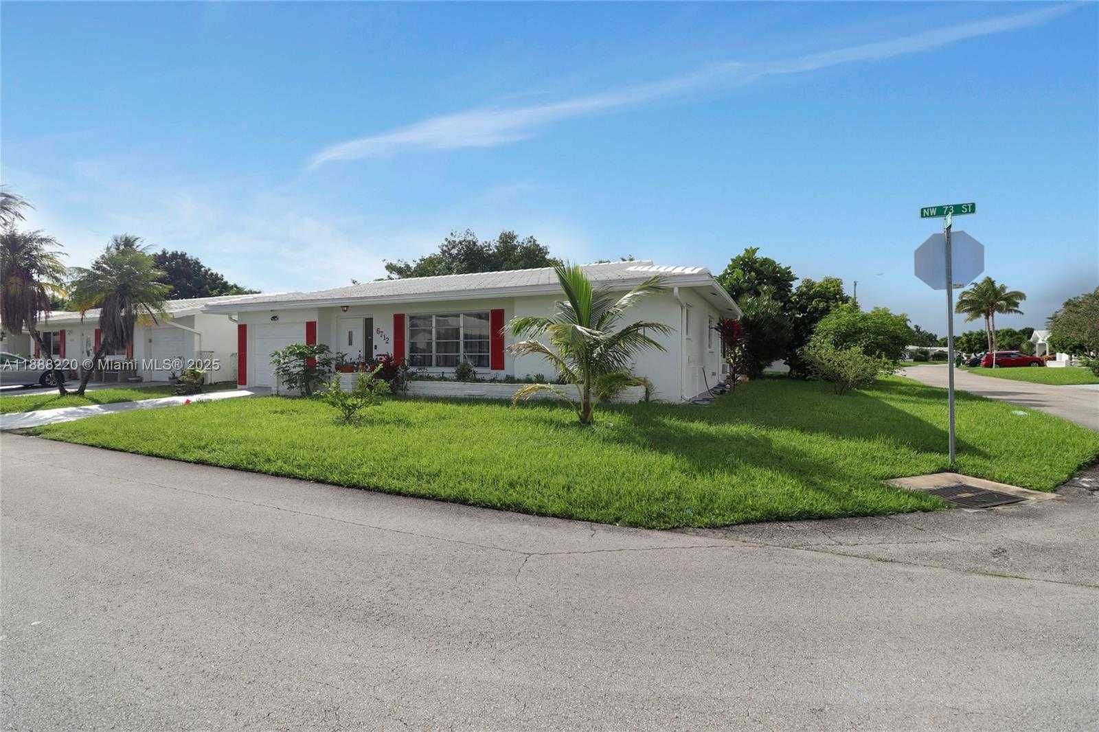 Small Image of 6712 NORTH WEST 73RD ST, Tamarac Number 2