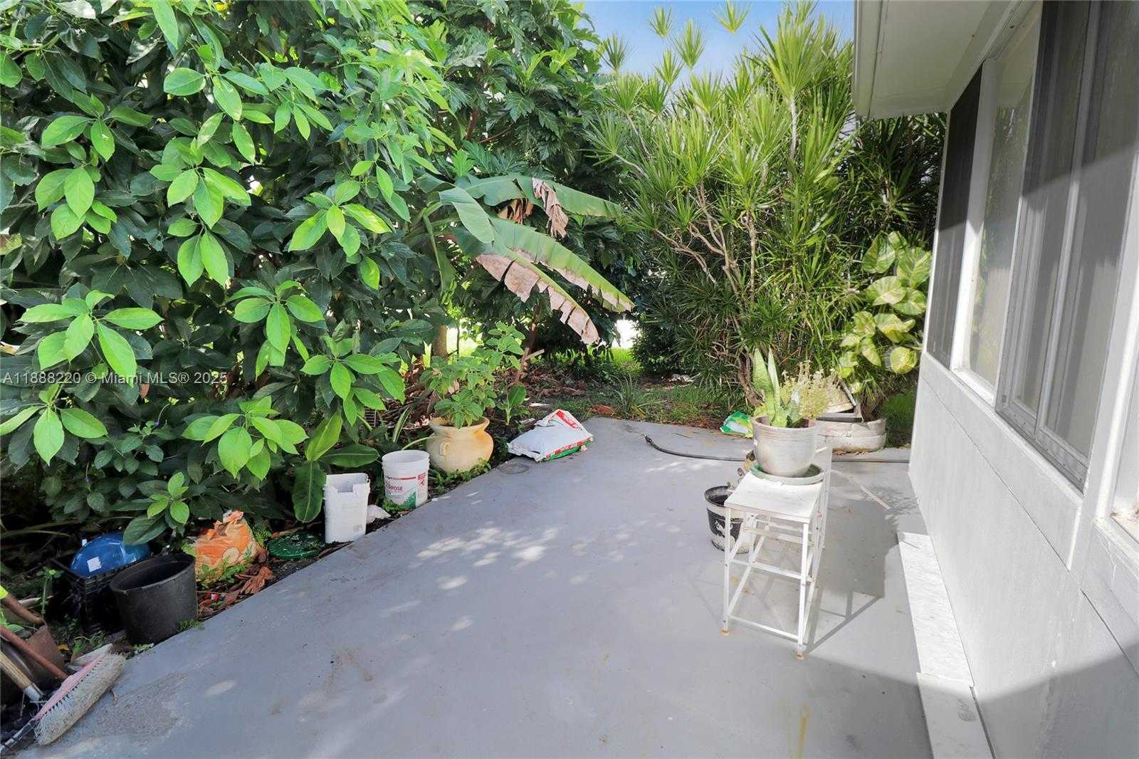 Small Image of 6712 NORTH WEST 73RD ST, Tamarac Number 28