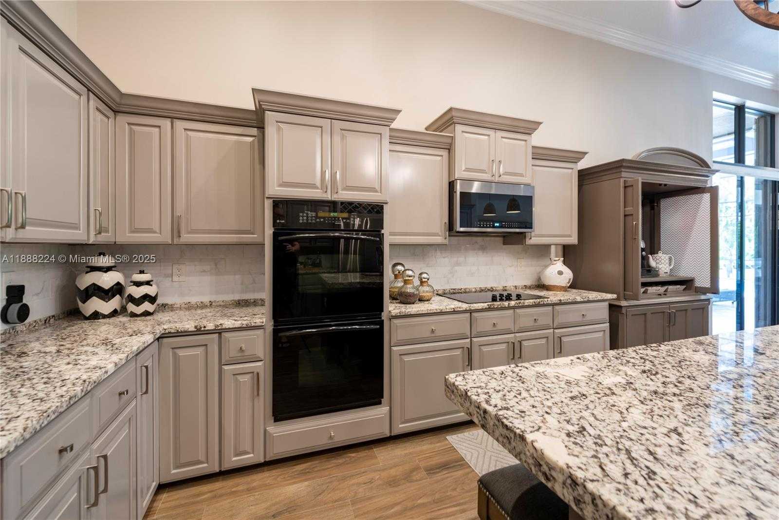 Small Image of 11636 NORTH WEST 5TH ST, Plantation Number 21