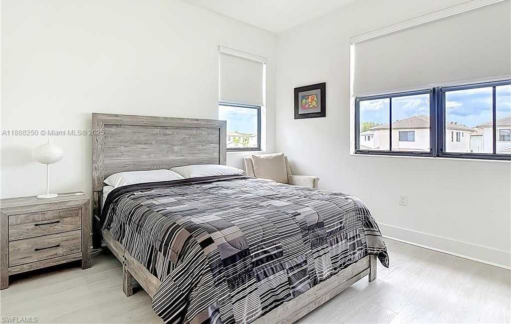 Small Image of 5696 ARGENTO DR, Ave Maria Number 12