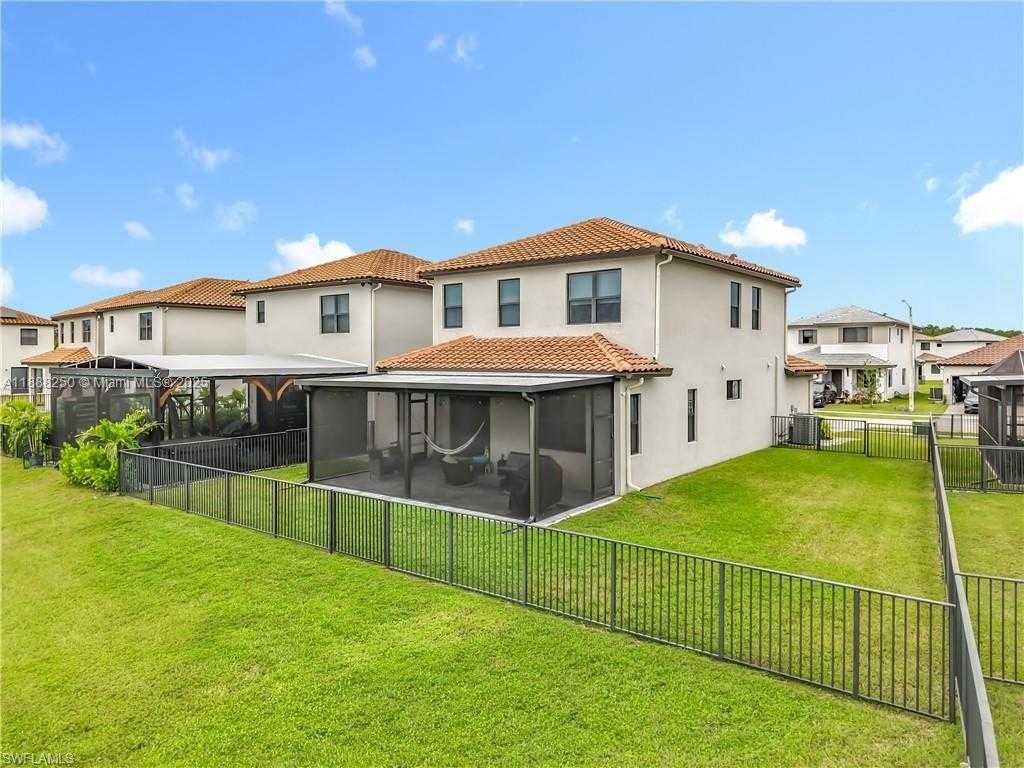 Small Image of 5696 ARGENTO DR, Ave Maria Number 25