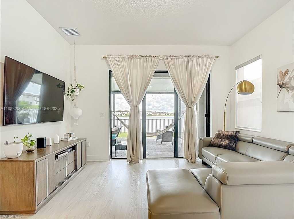 Small Image of 5696 ARGENTO DR, Ave Maria Number 6