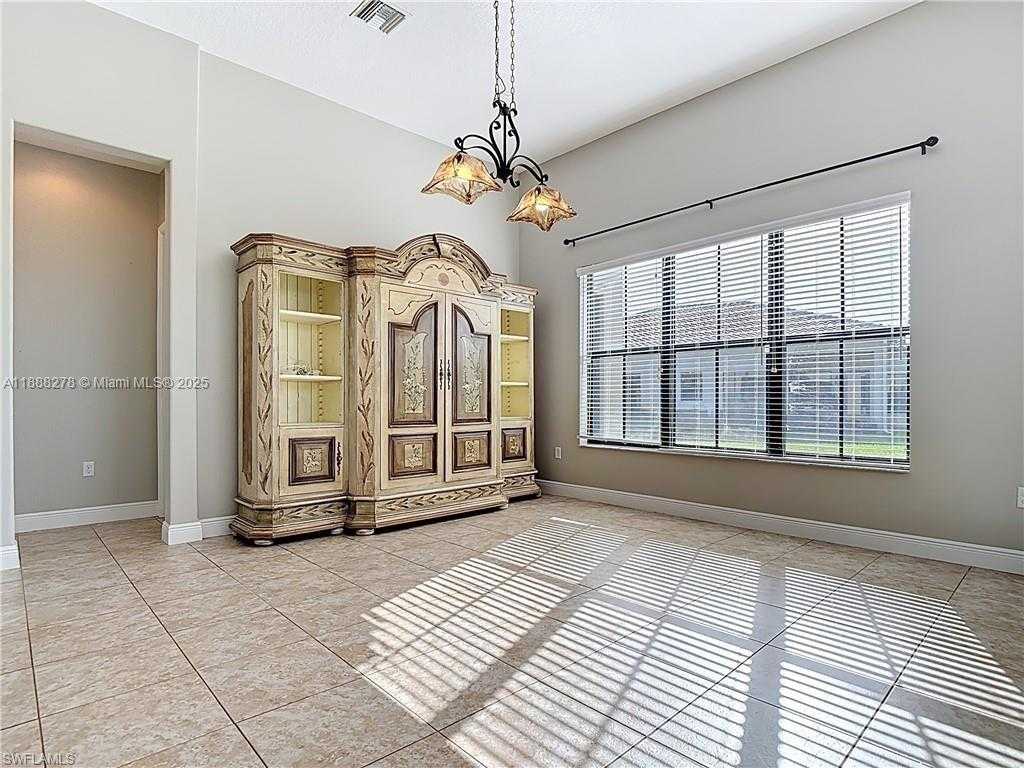 Small Image of 5118 GENOA ST, Ave Maria Number 13