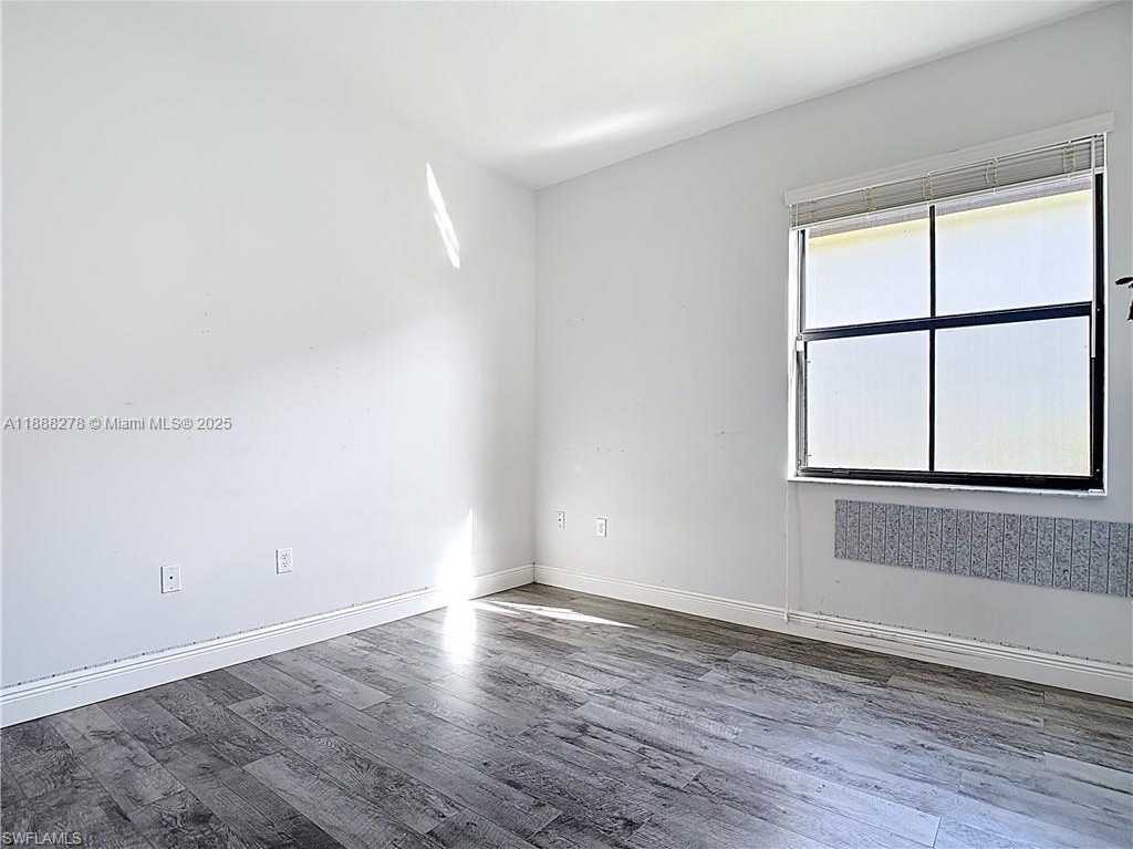 Small Image of 5118 GENOA ST, Ave Maria Number 22