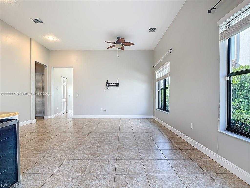 Small Image of 5118 GENOA ST, Ave Maria Number 7