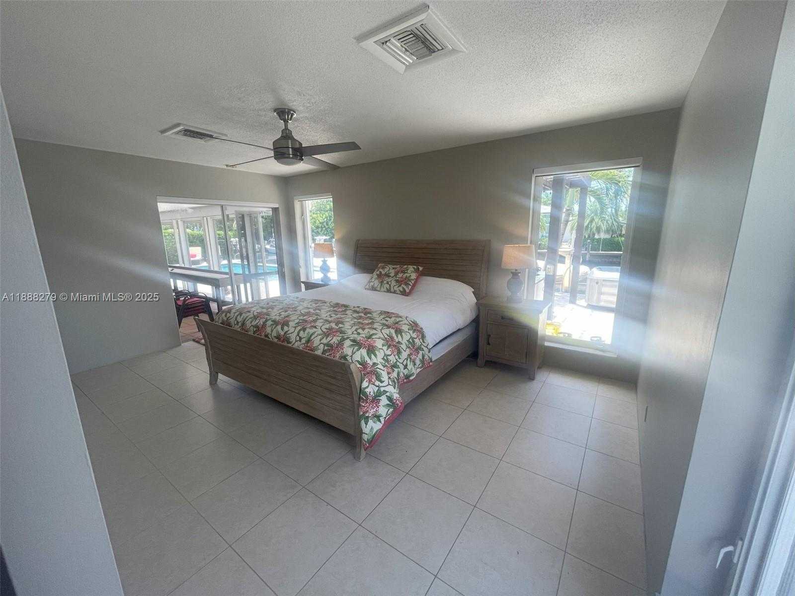 Small Image of 2740 NORTH EAST 6TH ST, Pompano Beach Number 29