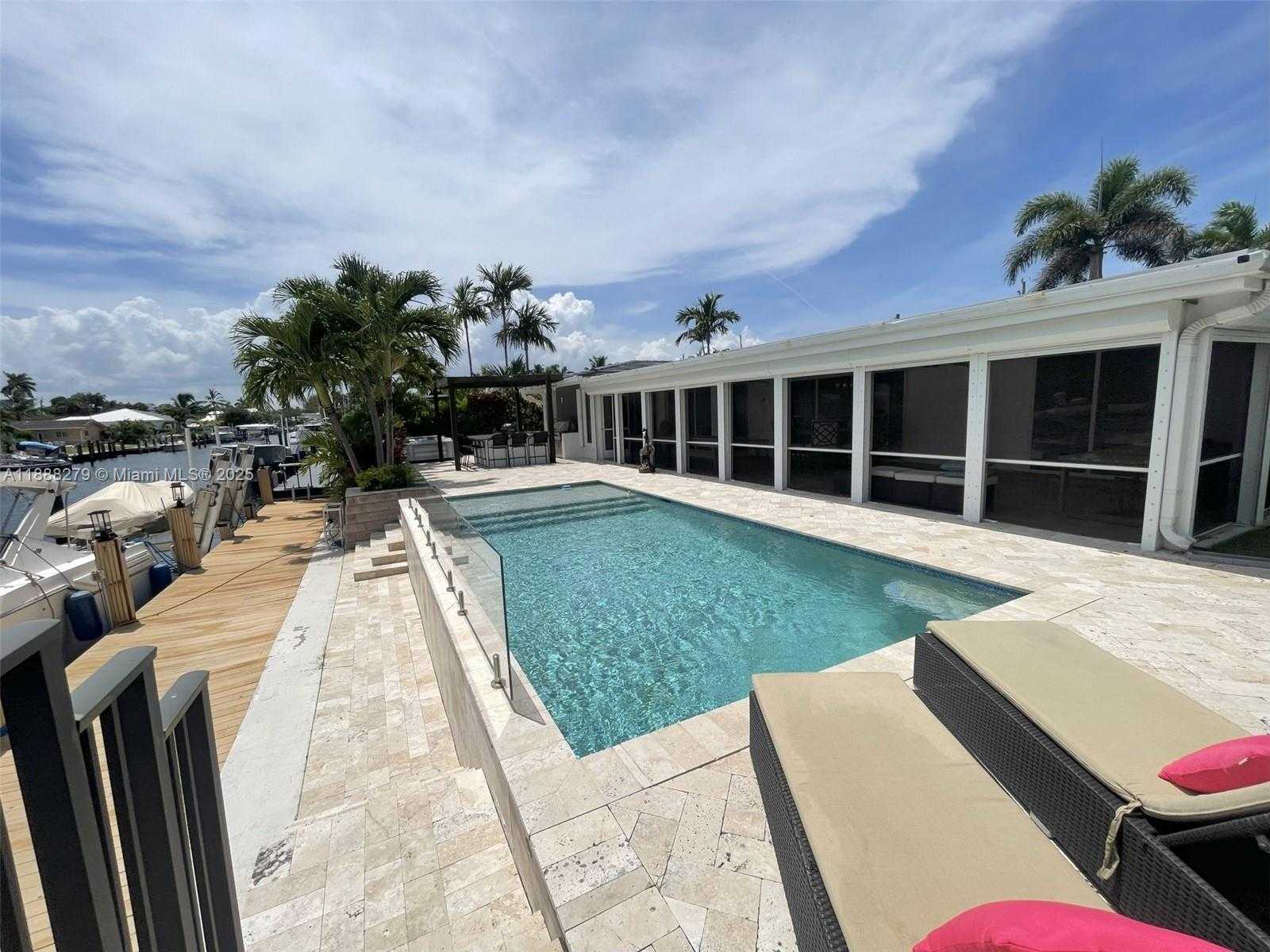 Small Image of 2740 NORTH EAST 6TH ST, Pompano Beach Number 6