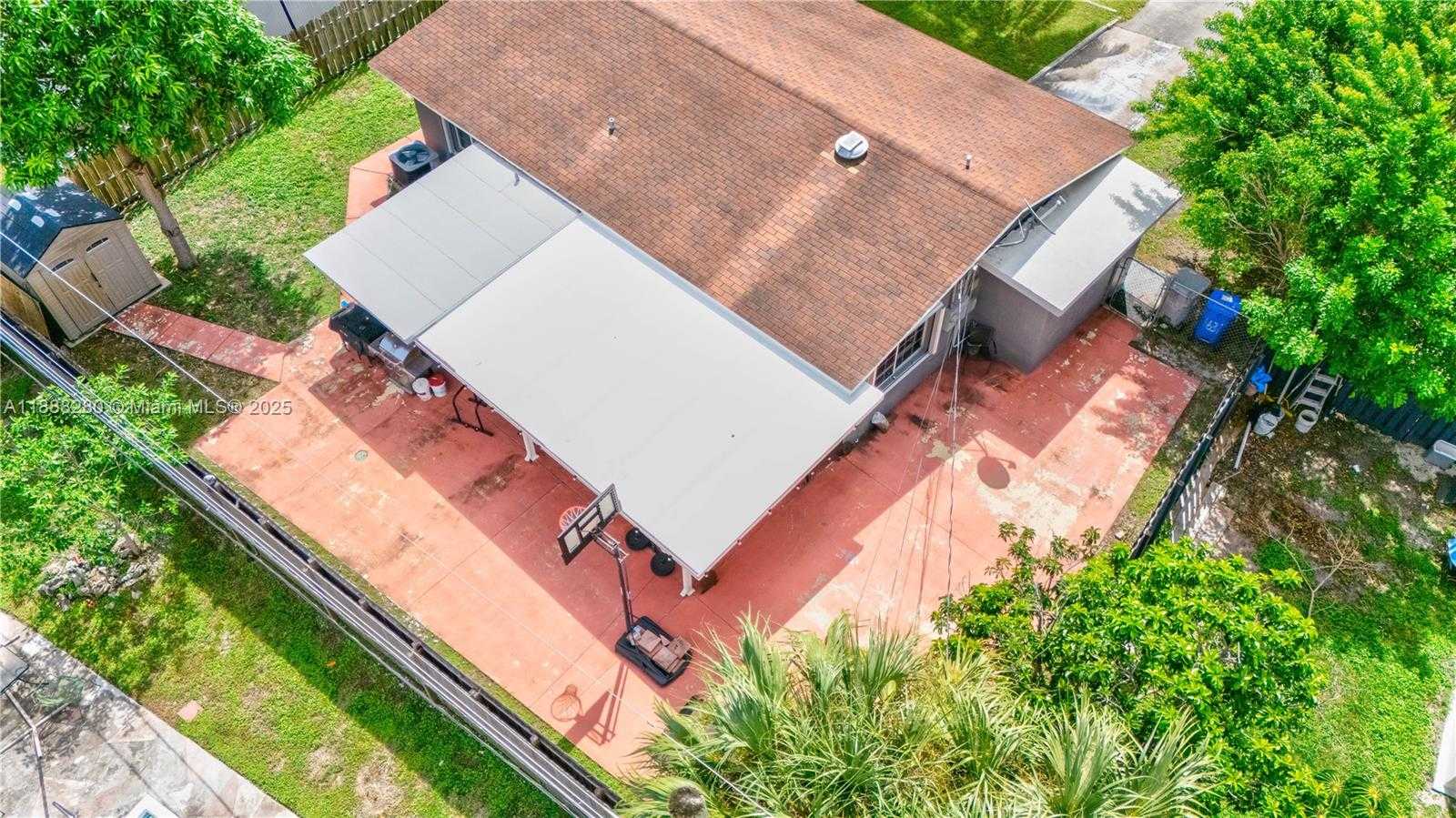 Small Image of 1631 NORTH EAST 32ND ST, Pompano Beach Number 25