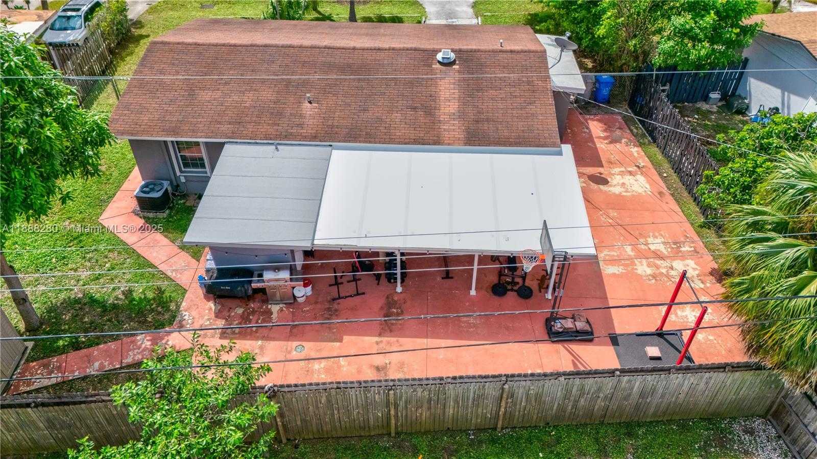 Small Image of 1631 NORTH EAST 32ND ST, Pompano Beach Number 26