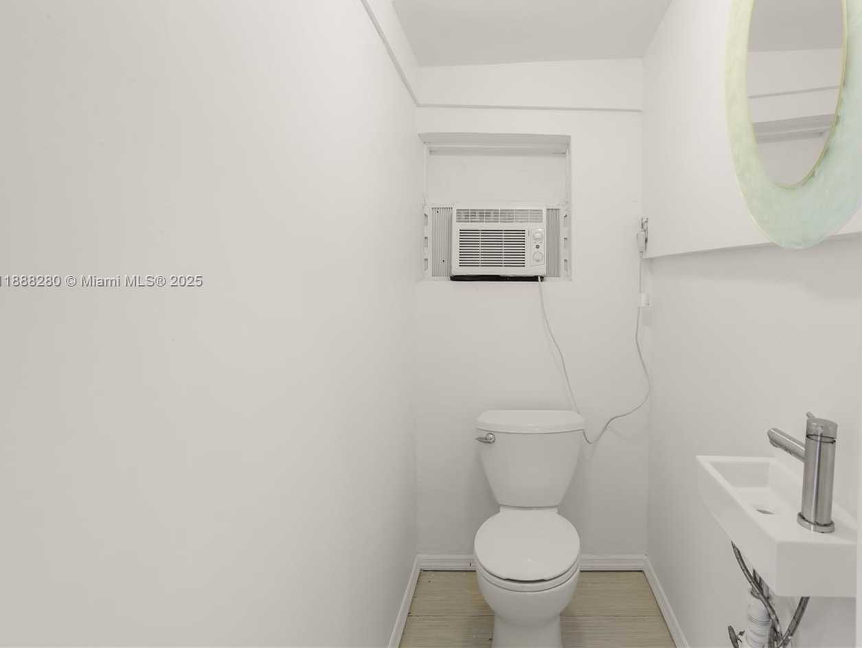Small Image of 1631 NORTH EAST 32ND ST, Pompano Beach Number 31