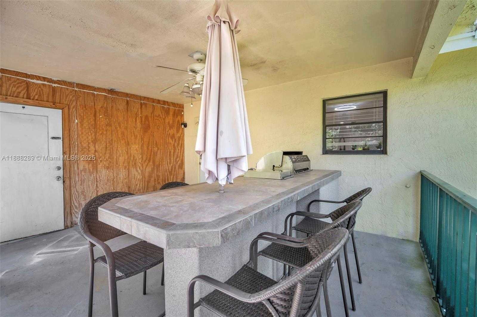 Small Image of 1821 SOUTH WEST 98TH TER, Miramar Number 21