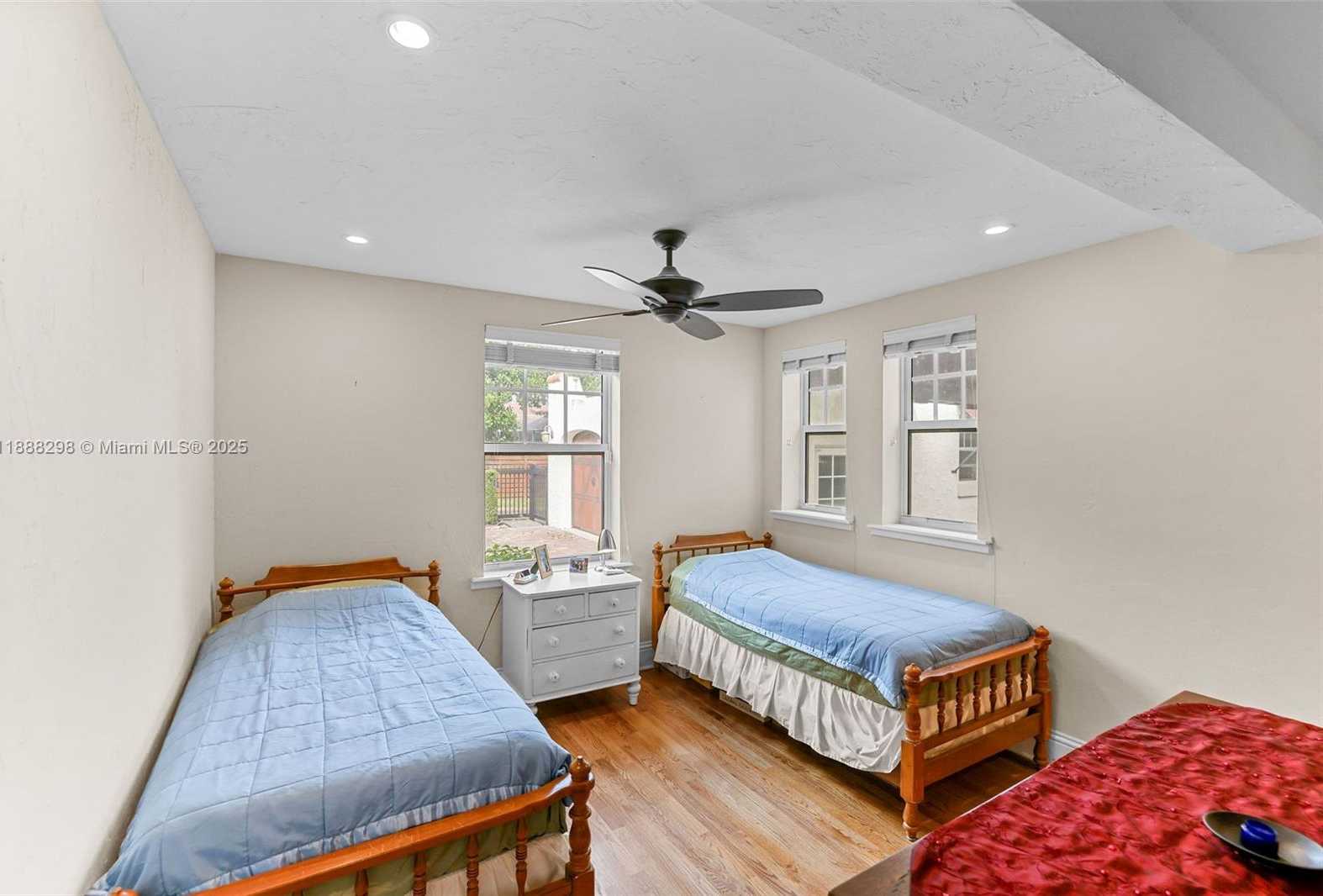 Small Image of 1291 NORTH EAST 102ND ST, Miami Shores Number 28