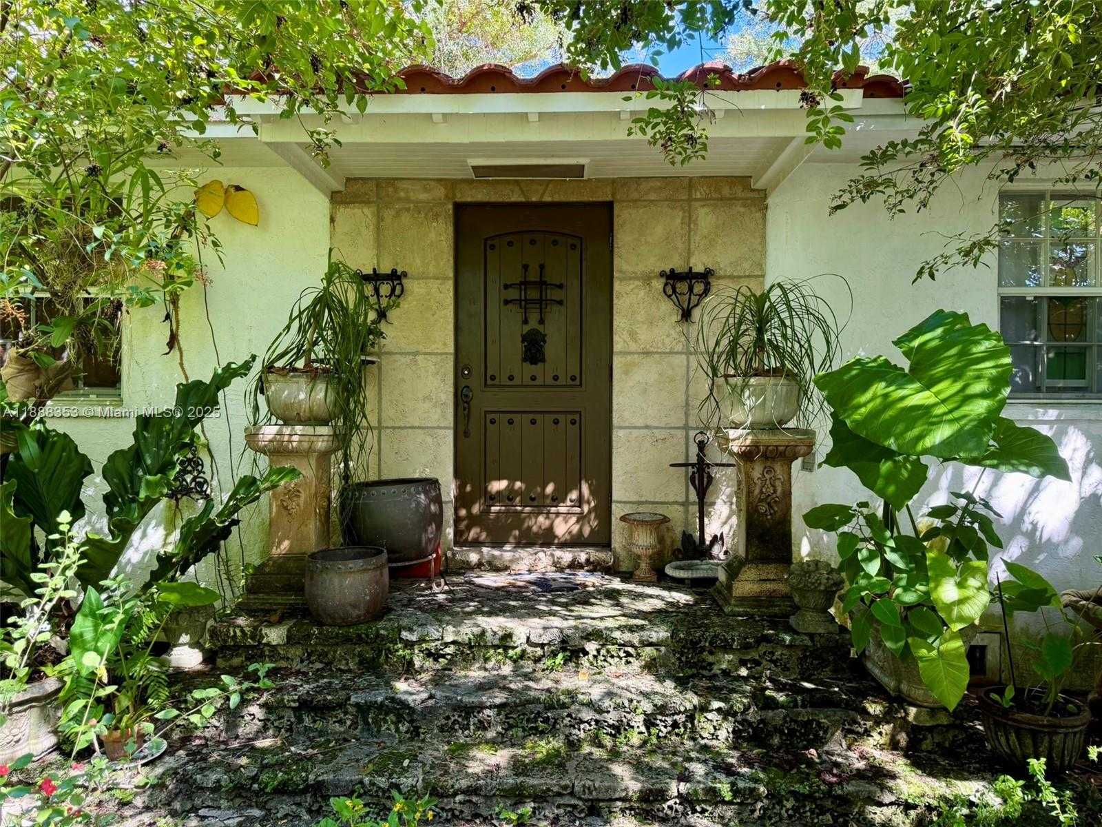 Small Image of 10901 NORTH EAST 3RD AVE, Miami Number 5