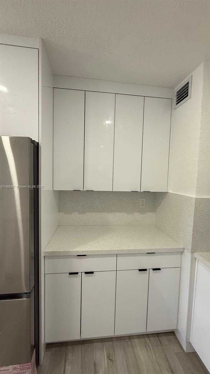 Small Image of 980 NORTH EAST 146TH ST, North Miami Number 19