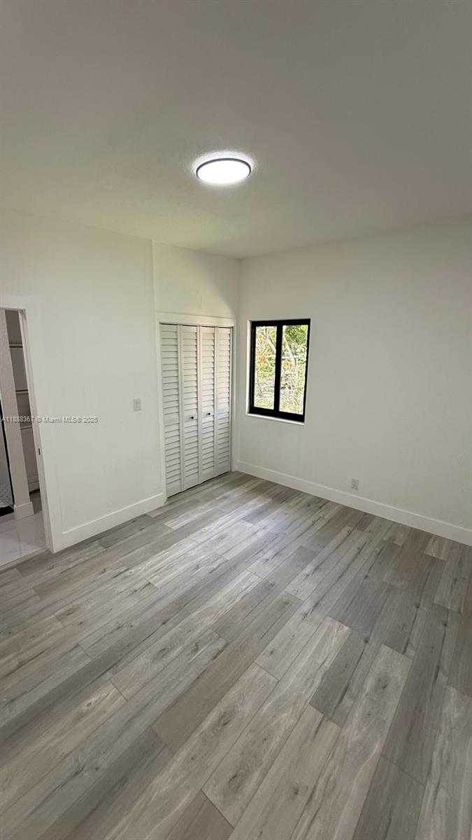 Small Image of 980 NORTH EAST 146TH ST, North Miami Number 35