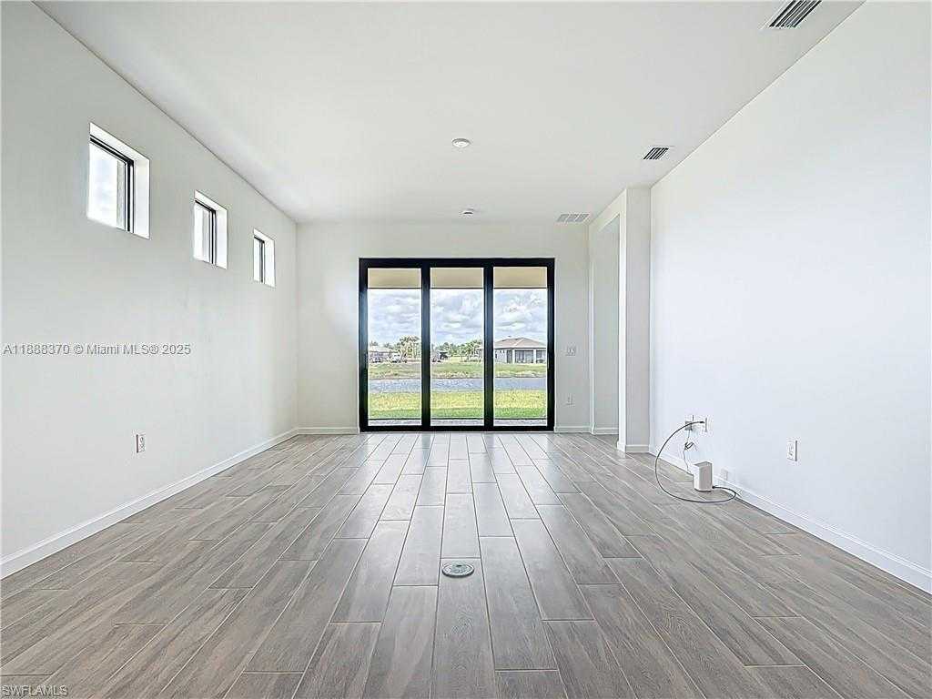 Small Image of 6329 HONOR WAY, Ave Maria Number 11