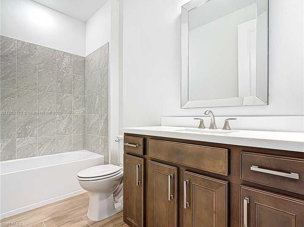 Small Image of 6329 HONOR WAY, Ave Maria Number 17