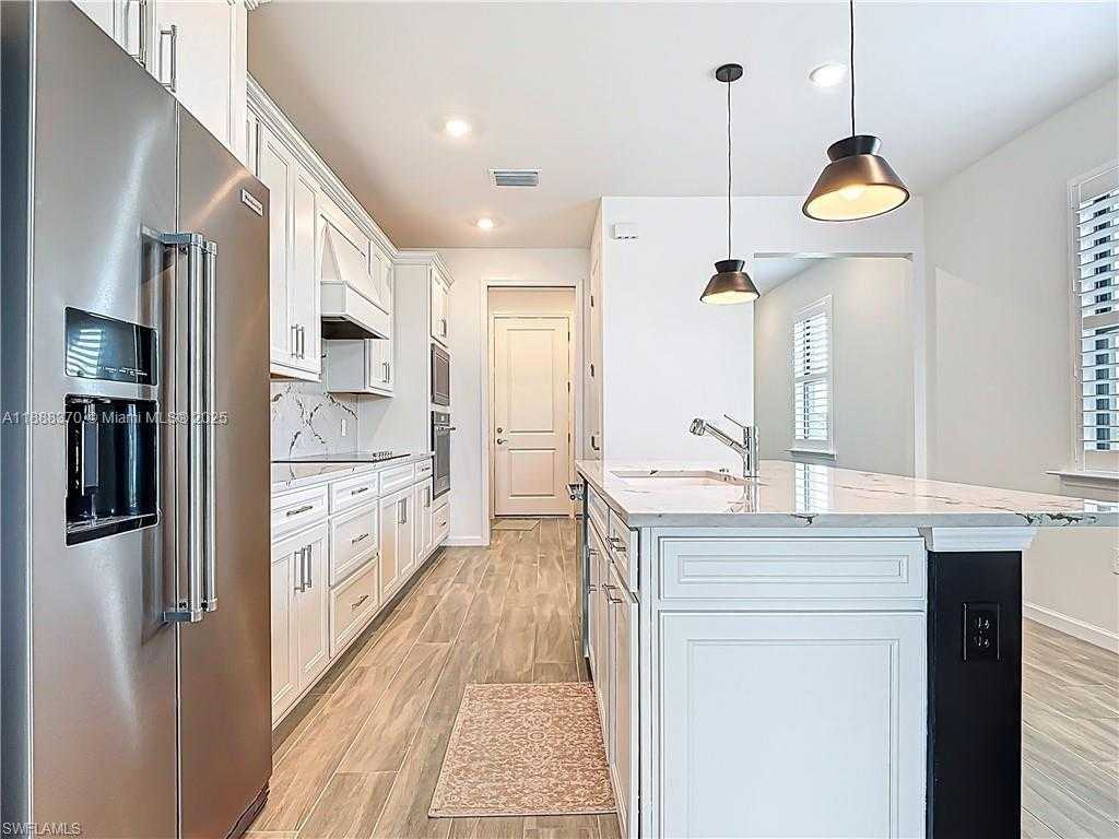 Small Image of 6329 HONOR WAY, Ave Maria Number 7