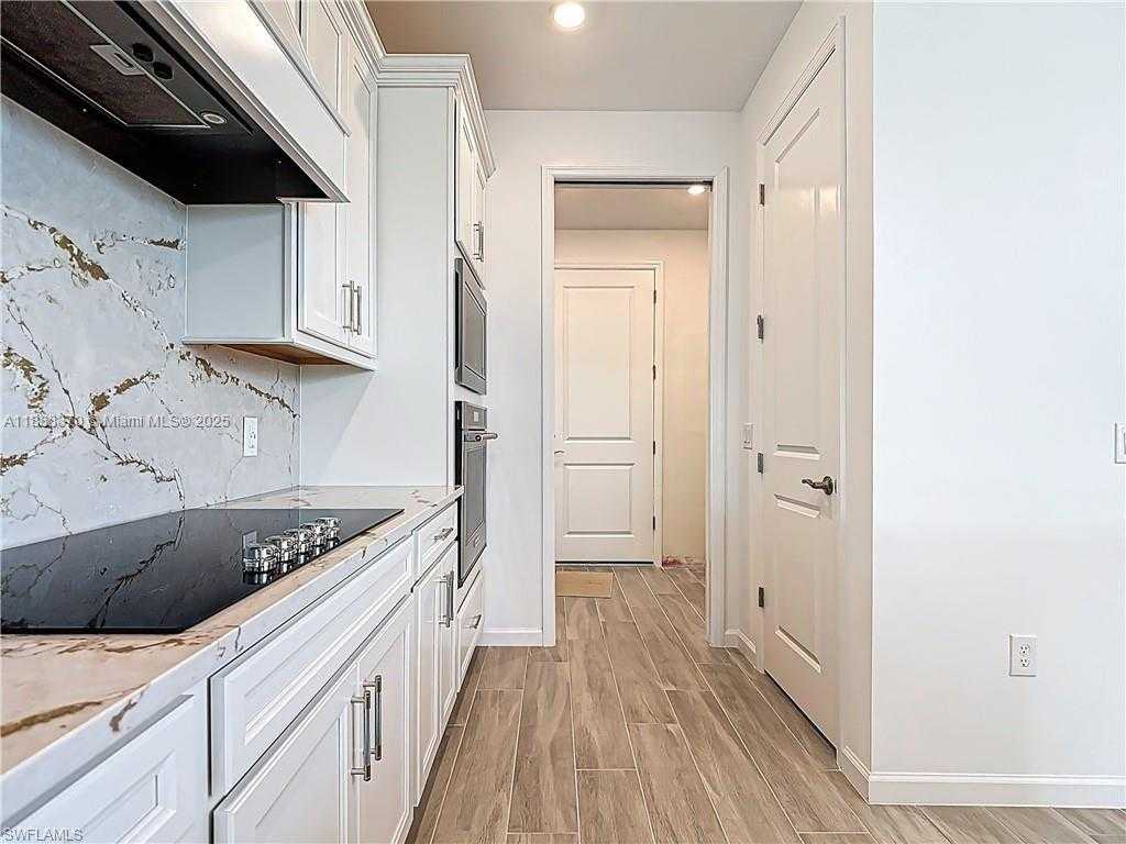 Small Image of 6329 HONOR WAY, Ave Maria Number 8