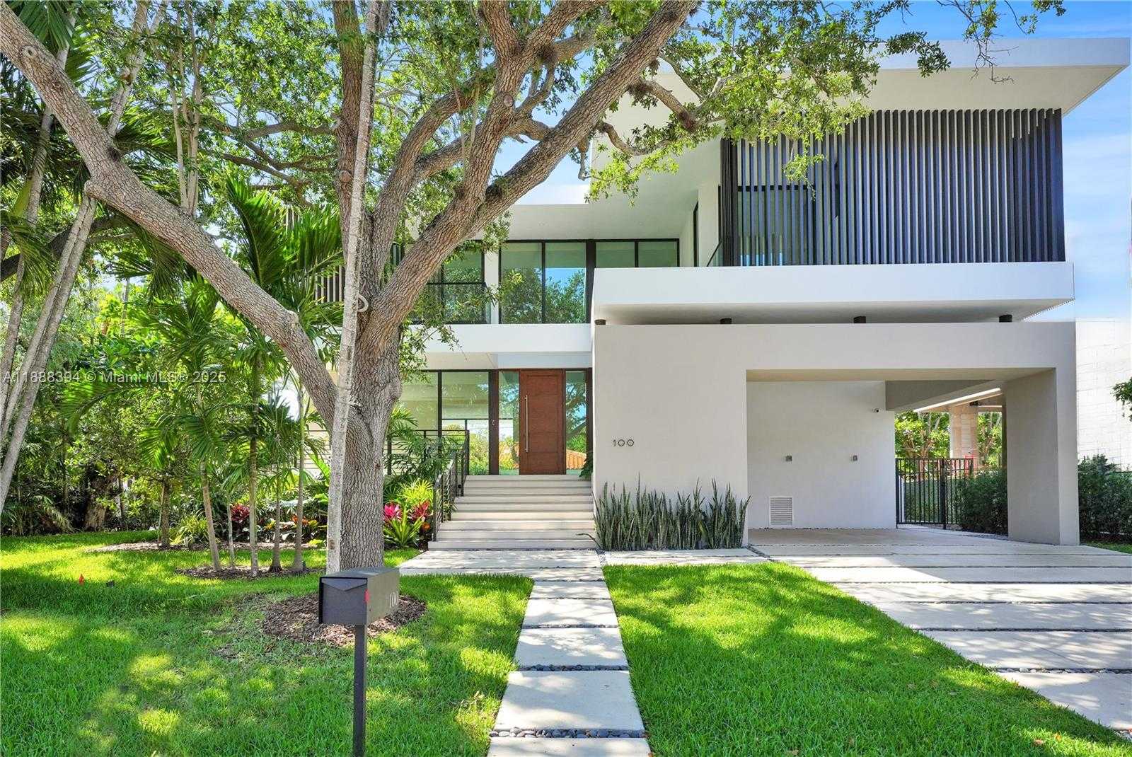 Small Image of 100 HAMPTON LN, Key Biscayne Number 3