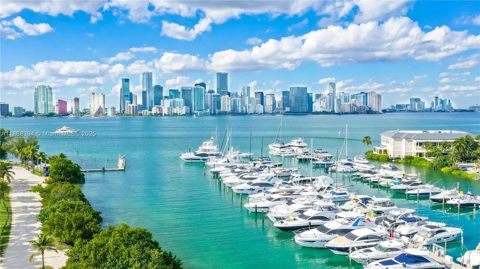 Small Image of 100 HAMPTON LN, Key Biscayne Number 38