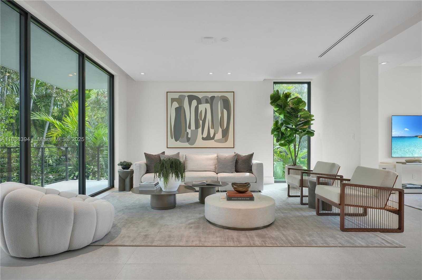 Small Image of 100 HAMPTON LN, Key Biscayne Number 8