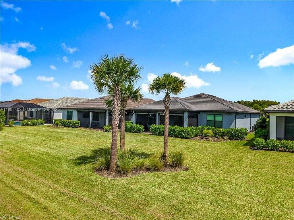 Small Image of 5641 CELEBRATION DR, Ave Maria Number 30