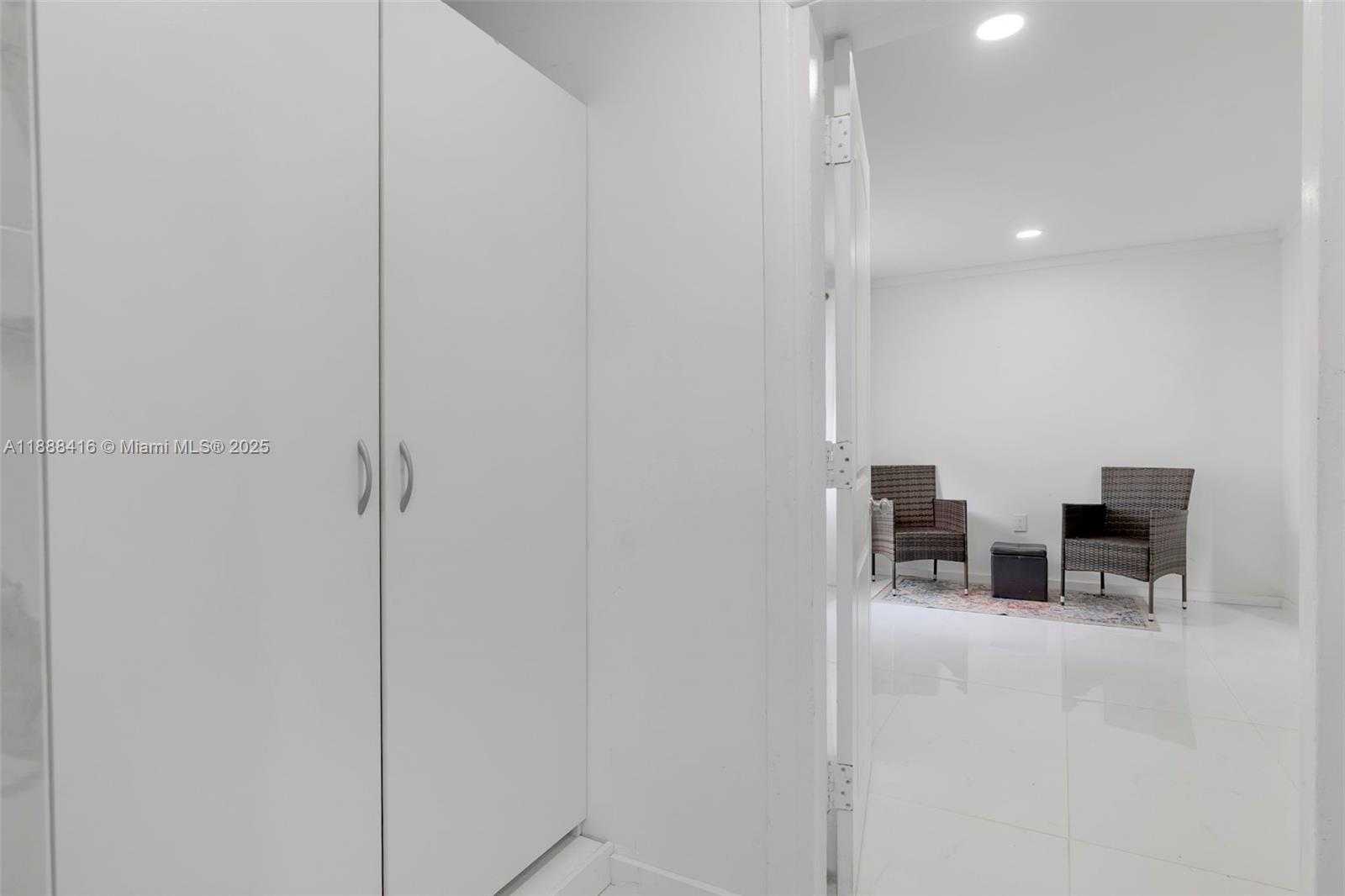 Small Image of 139 SOUTH WEST 21ST WAY, Fort Lauderdale Number 19