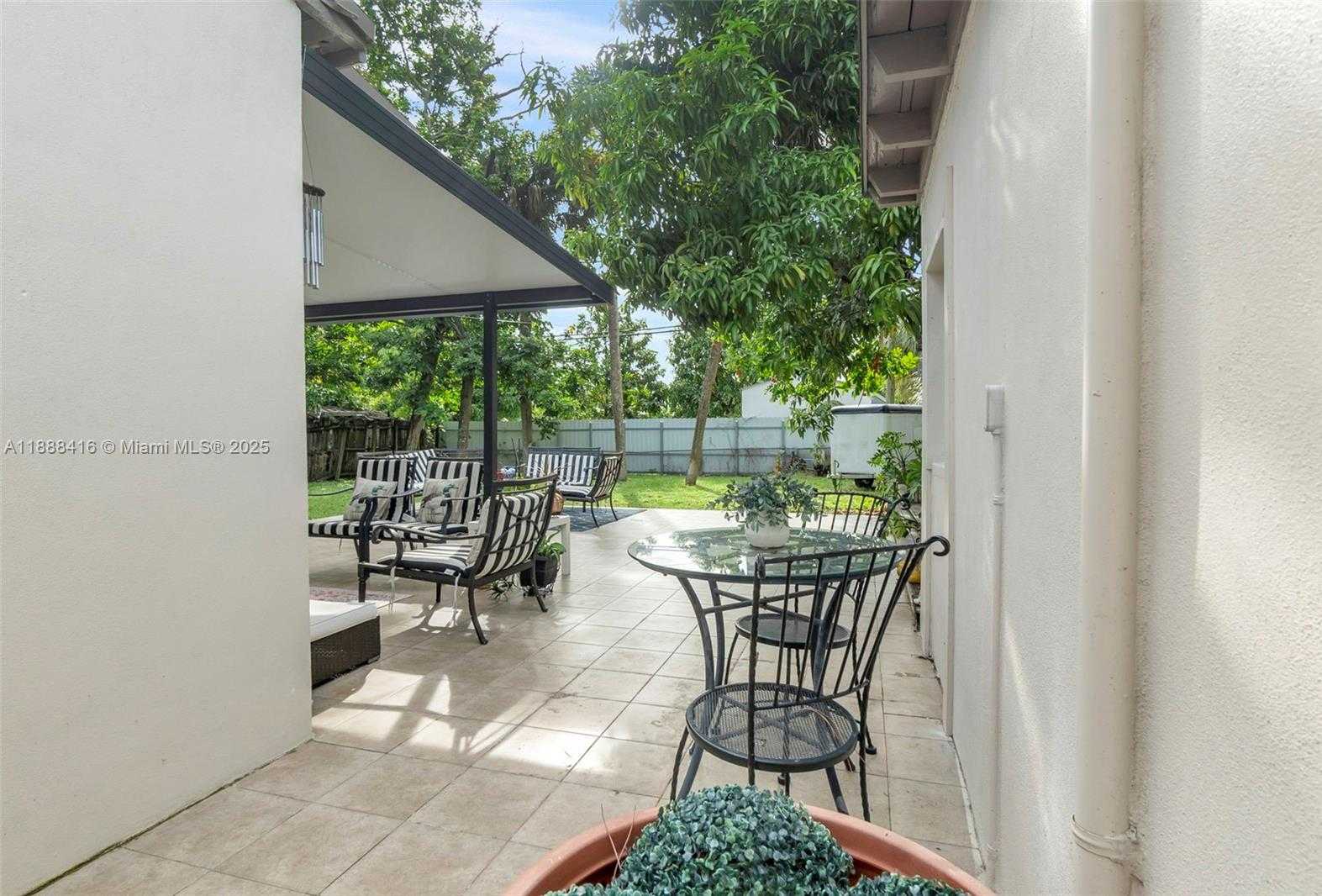 Small Image of 139 SOUTH WEST 21ST WAY, Fort Lauderdale Number 8