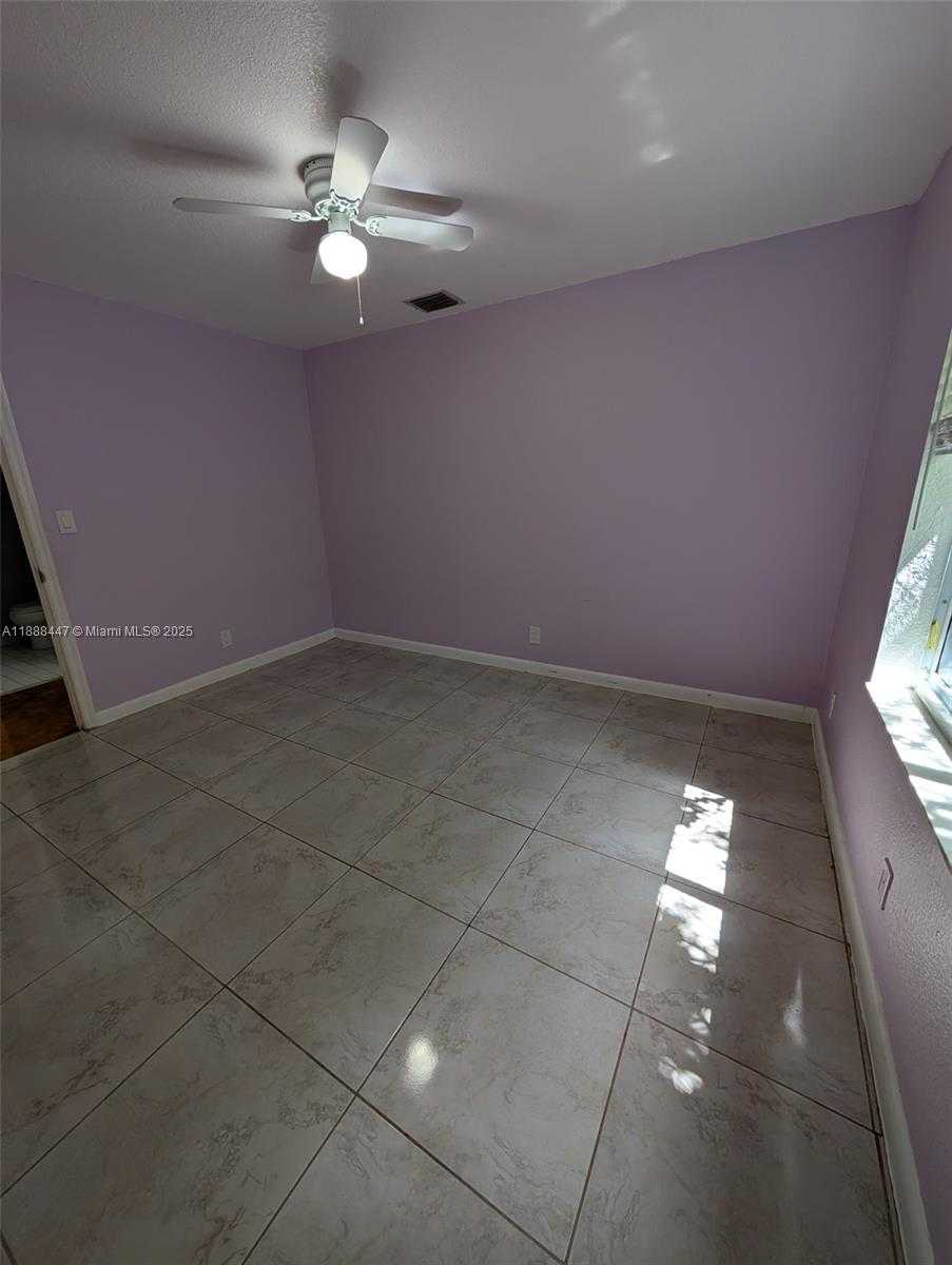 Small Image of 621 SOUTH 24TH AVE, Hollywood Number 21