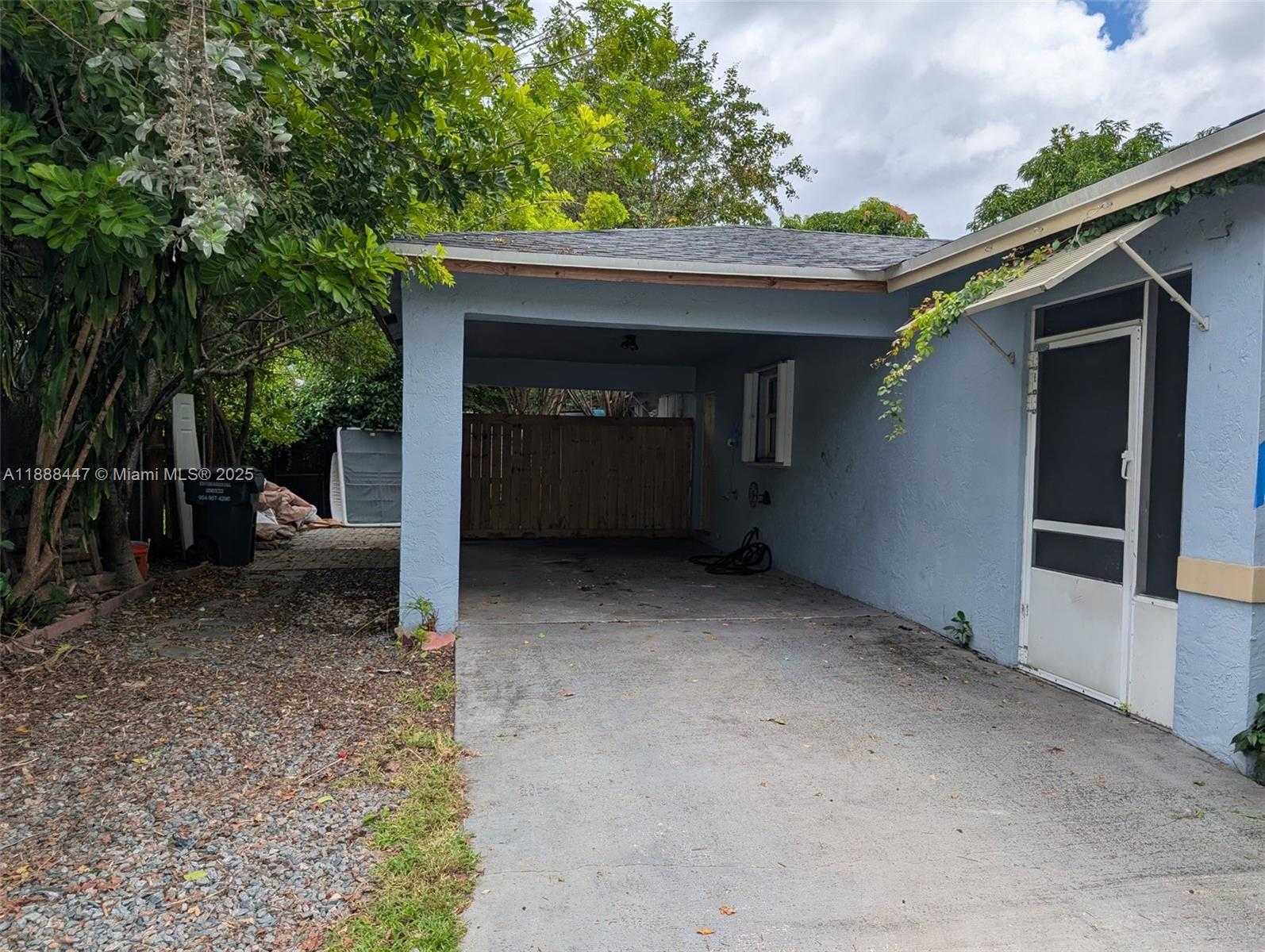 Small Image of 621 SOUTH 24TH AVE, Hollywood Number 30