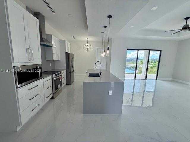 Small Image of 2100 NORTH WEST 21ST STREET, Cape Coral Number 4