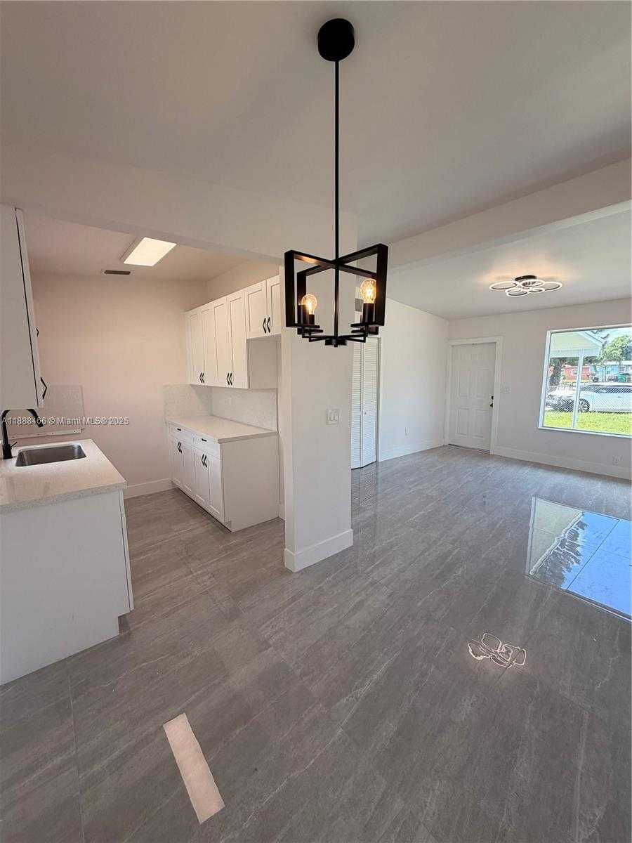 Small Image of 318 NORTH WEST 30TH TER, Fort Lauderdale Number 20