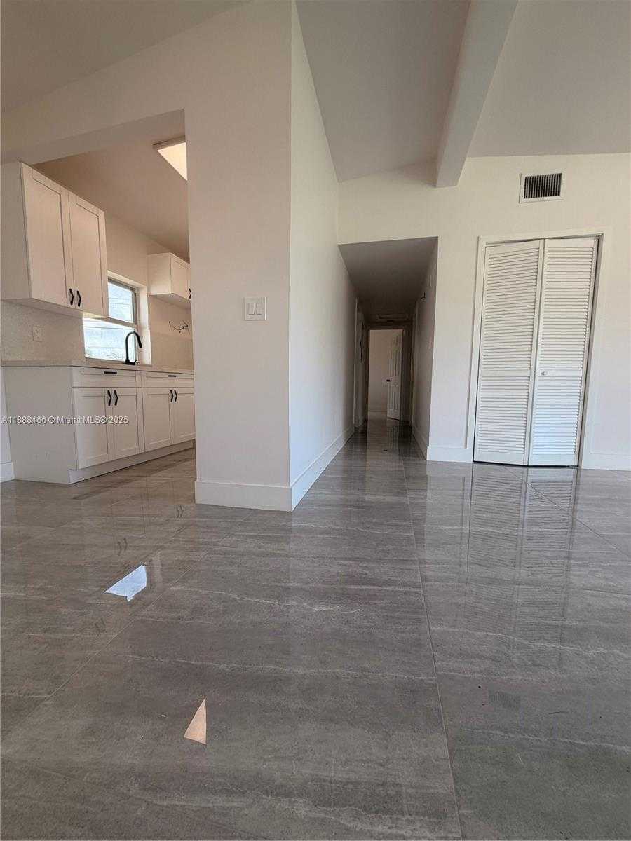 Small Image of 318 NORTH WEST 30TH TER, Fort Lauderdale Number 25