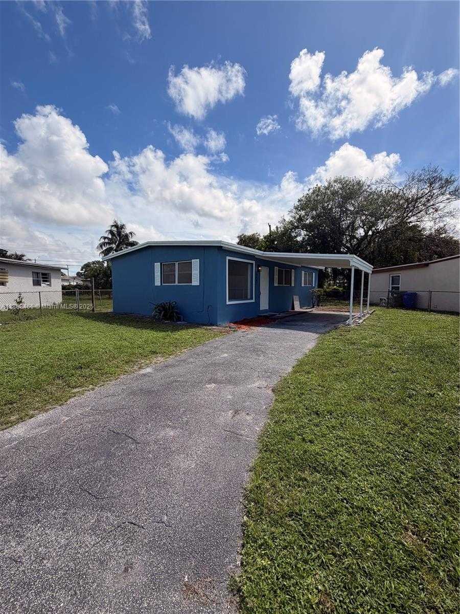 Small Image of 318 NORTH WEST 30TH TER, Fort Lauderdale Number 3