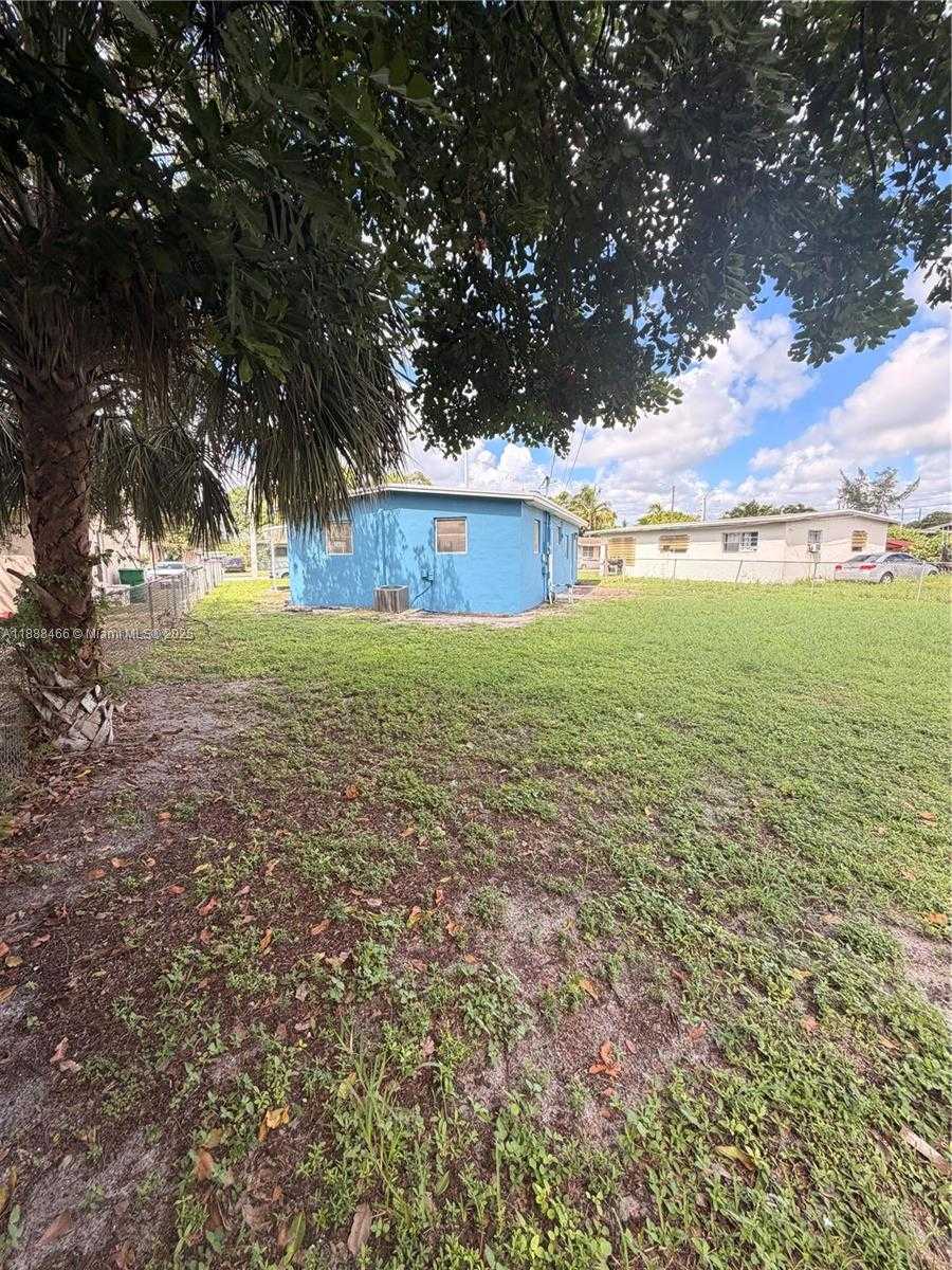 Small Image of 318 NORTH WEST 30TH TER, Fort Lauderdale Number 8