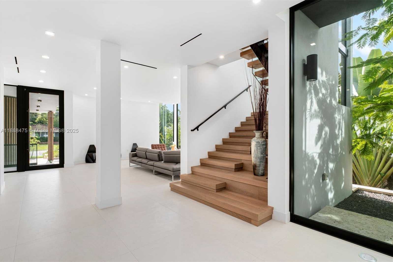 Small Image of 3114 PRAIRIE AVE, Miami Beach Number 15