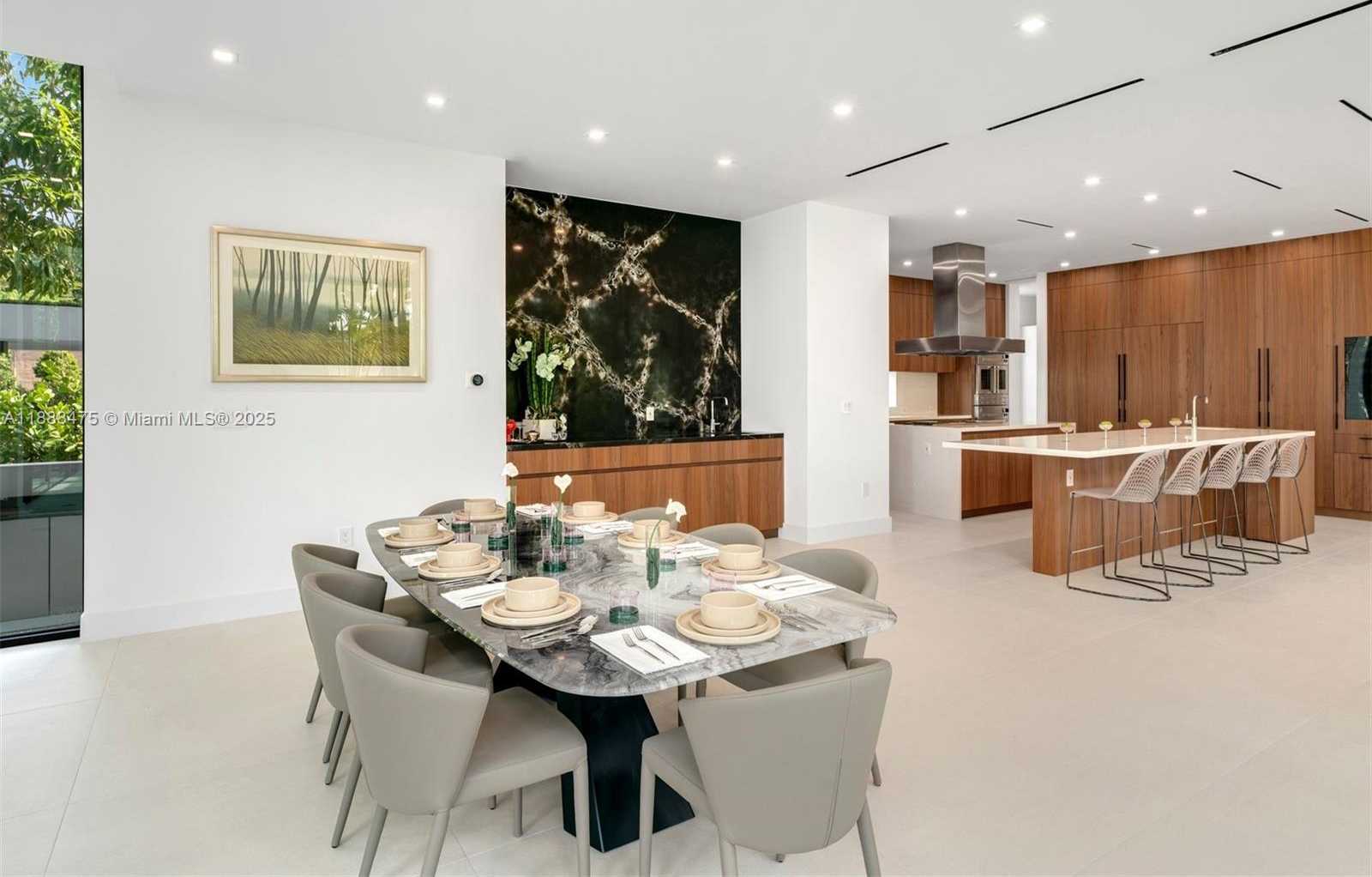 Small Image of 3114 PRAIRIE AVE, Miami Beach Number 5