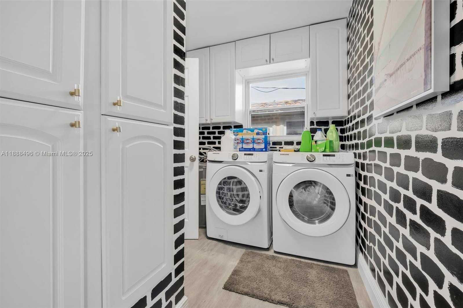 Small Image of 5830 NORTH EAST 14TH RD, Fort Lauderdale Number 21