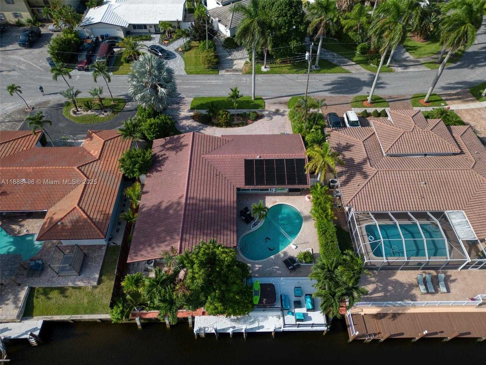 Small Image of 5830 NORTH EAST 14TH RD, Fort Lauderdale Number 46